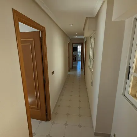 Paraguay 4 * Santa Pola